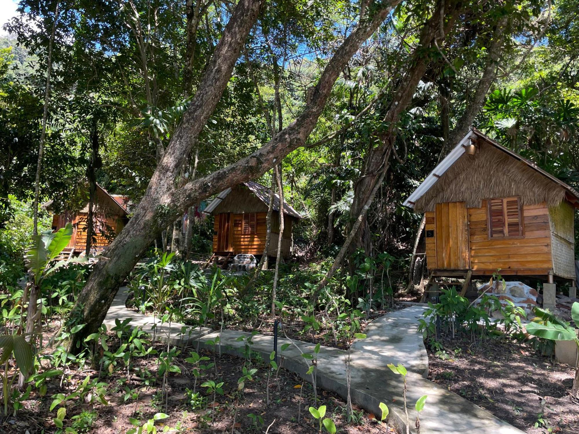 Kamaku Bungalows Ронгсанлем Номер фото